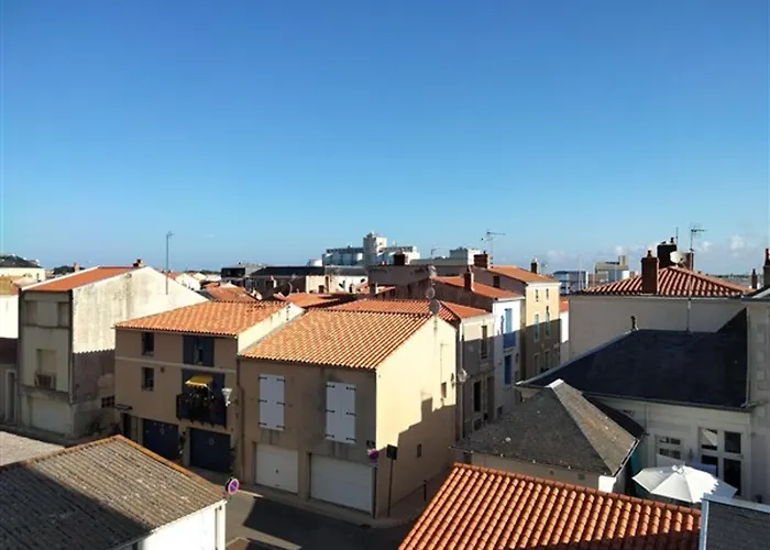 T2 - Acces Direct Plage, A 150m Du Centre, D'olonne - Fr-1-331-225 Apartament *