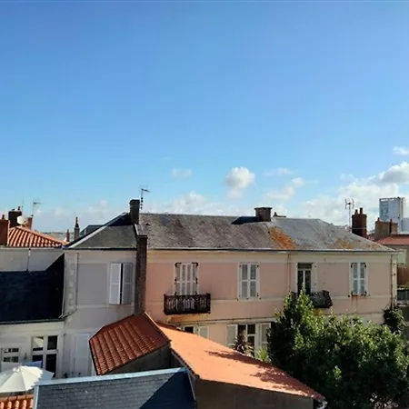 T2 - Acces Direct Plage, A 150m Du Centre, D'olonne - Fr-1-331-225